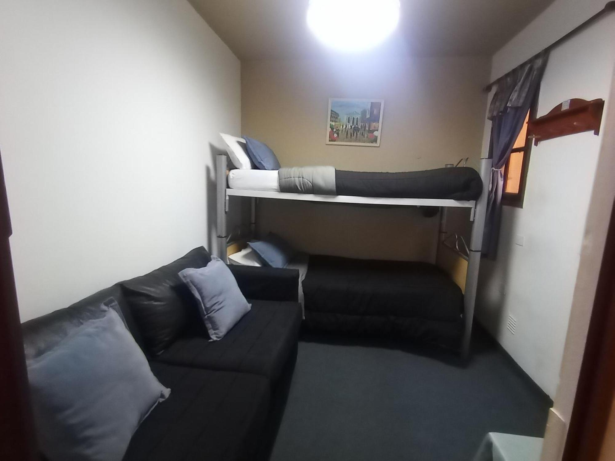 Hostel & Spa Mediterranea คอร์โดบา ภายนอก รูปภาพ