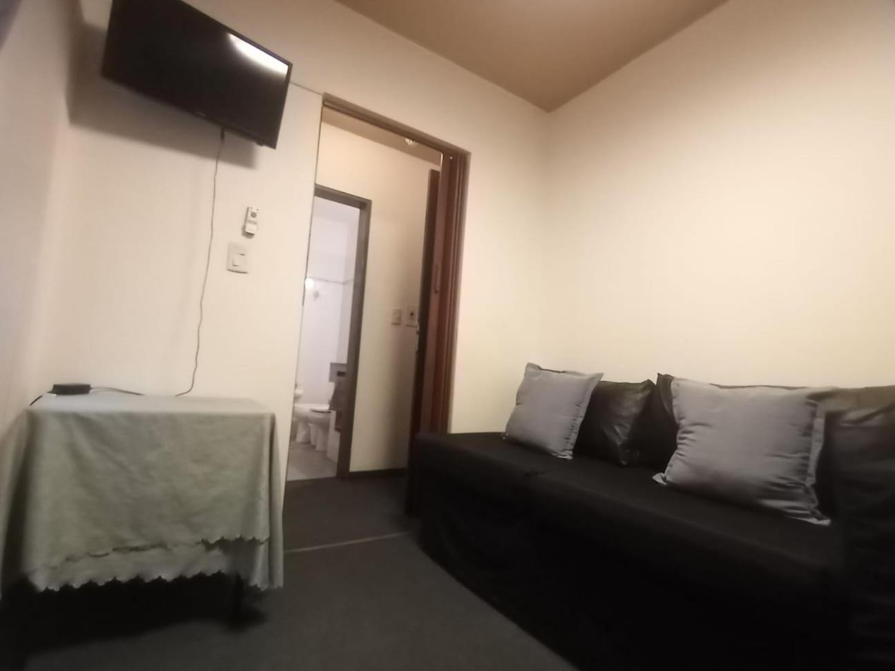 Hostel & Spa Mediterranea คอร์โดบา ภายนอก รูปภาพ